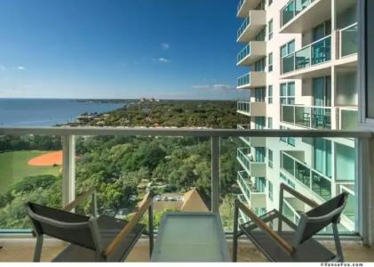 Arya & Suites Coconut Grove - 50