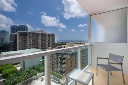 Arya & Suites Coconut Grove - 33