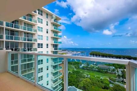 Arya & Suites Coconut Grove - 100