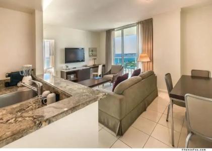 Arya & Suites Coconut Grove - 89