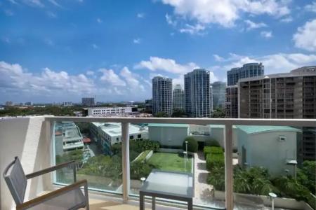 Arya & Suites Coconut Grove - 36