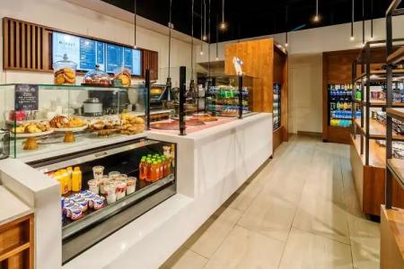 Hyatt Regency Miami - 10