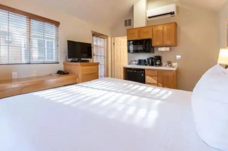 RiverPointe Napa Valley Resort - 50