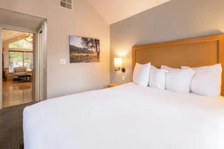 RiverPointe Napa Valley Resort - 35