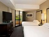 Quadruple Suite with pool view