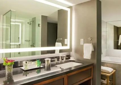 Hilton Nashville Downtown - 10