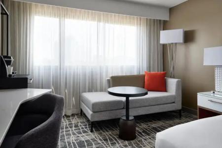 Nashville Airport Marriott - 4