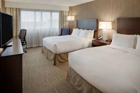 Nashville Airport Marriott - 6