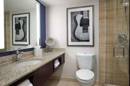 Nashville Airport Marriott - 13