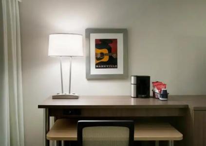 Holiday Inn NASHVILLE-VANDERBILT - 35