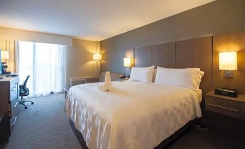 Holiday Inn NASHVILLE-VANDERBILT - 64