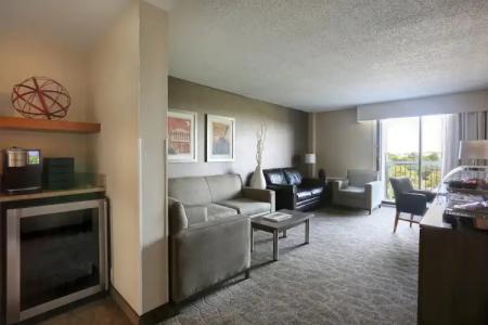 Holiday Inn NASHVILLE-VANDERBILT - 70