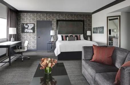 New Listing! Chic W/ Pool & Rooftop Deck 1 Bedroom Condo - 1