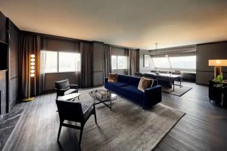 New Listing! Chic W/ Pool & Rooftop Deck 1 Bedroom Condo - 73