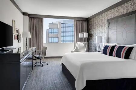 New Listing! Chic W/ Pool & Rooftop Deck 1 Bedroom Condo - 31