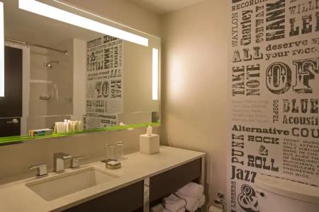 Renaissance Nashville - 8