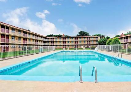 Hillside Crossing Nashville - 12