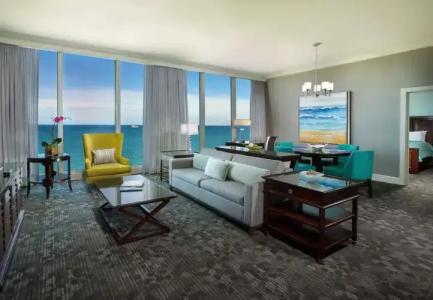 Courtyard by Marriott Oceanside Fort Lauderdale Beach - 5