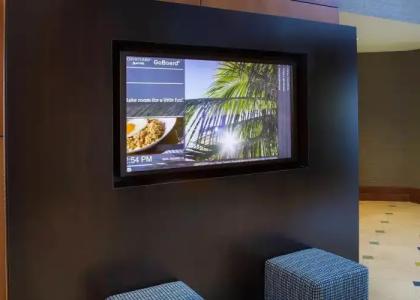 Courtyard by Marriott Oceanside Fort Lauderdale Beach - 2