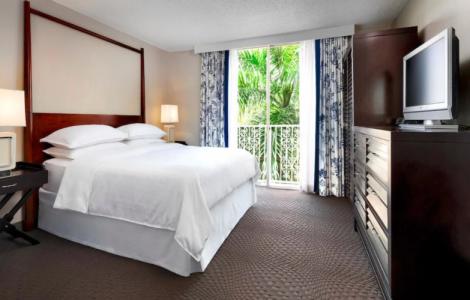 Sheraton Suites Fort Lauderdale at Cypress Creek - 2