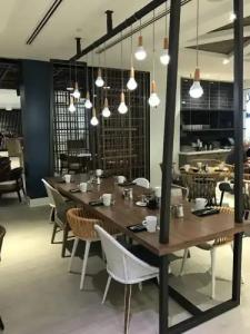 Renaissance Fort Lauderdale Marina - 35