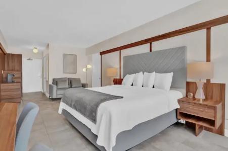 Royal Beach Palace - 50