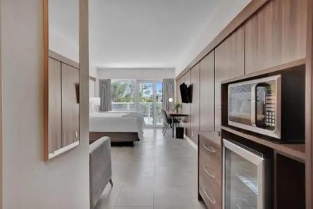 Royal Beach Palace - 37