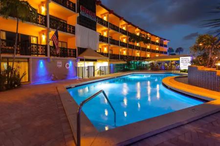 Royal Beach Palace - 14