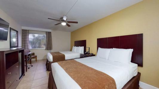 Rodeway Inn & Suites Fort Lauderdale Airport & Cruise Port - 3