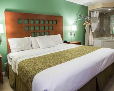 Rodeway Inn & Suites Fort Lauderdale Airport & Cruise Port - 51