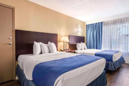 Rodeway Inn & Suites Fort Lauderdale Airport & Cruise Port - 2