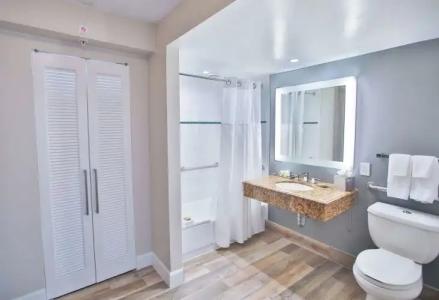 Bahia Mar Ft. Lauderdale Beach- a DoubleTree by Hilton - 10