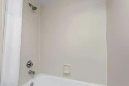 La Quinta Inn & Suites by Wyndham Ft Lauderdale Cypress Cr - 13