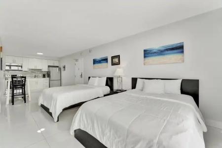 Ocean Manor Beach Resort - 6