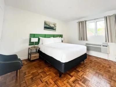 Winterset A North Beach Village Resort - 14