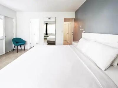 Winterset A North Beach Village Resort - 83