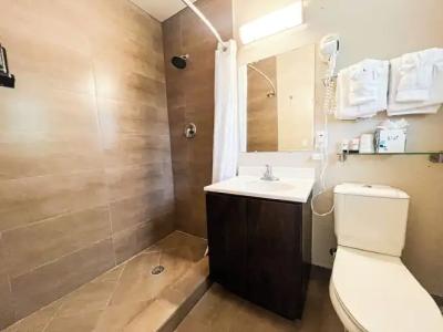 Winterset A North Beach Village Resort - 68