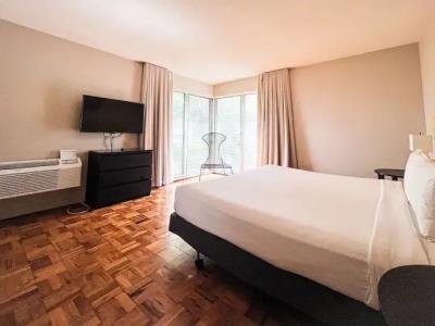 Winterset A North Beach Village Resort - 55