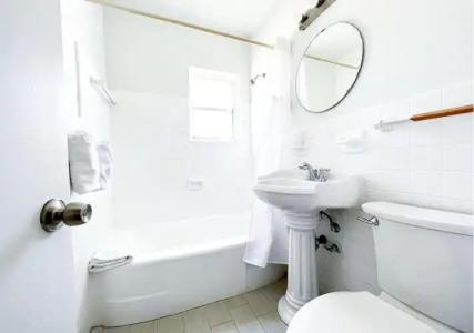 Winterset A North Beach Village Resort - 93