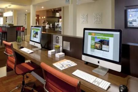 Courtyard Fort Lauderdale East/Lauderdale-by-The-Sea - 19