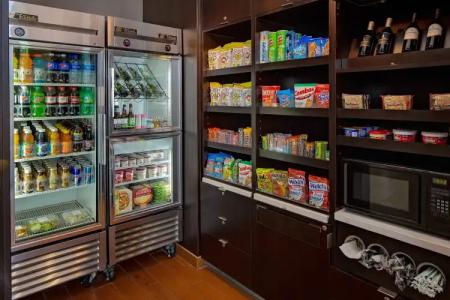 Courtyard Fort Lauderdale North/Cypress Creek - 9