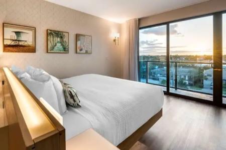 Cambria Fort Lauderdale Beach - 6