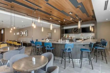 Cambria Fort Lauderdale Beach - 11