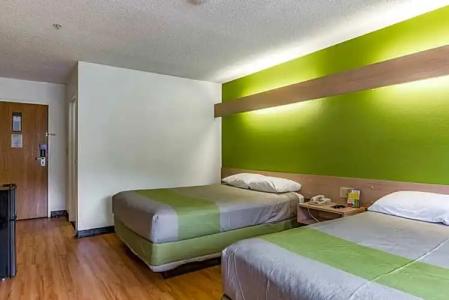 Motel 6 Charlotte, NC - University - 24