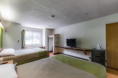 Motel 6 Charlotte, NC - University - 30