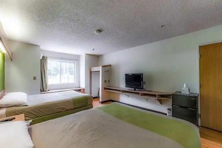 Motel 6 Charlotte, NC - University - 20