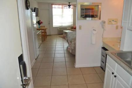 Fountain Beach Resort - 27