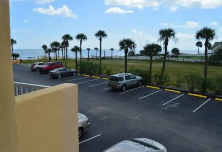 Fountain Beach Resort - 324