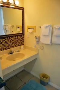 Fountain Beach Resort - 175