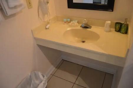 Fountain Beach Resort - 431